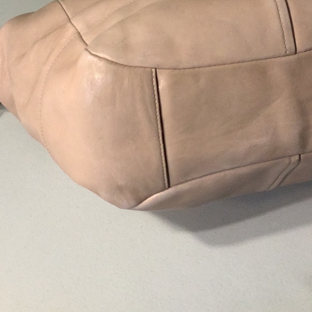 Coach Chelsea Jayden light tan leather shoulder bag - Picture 5 of 12